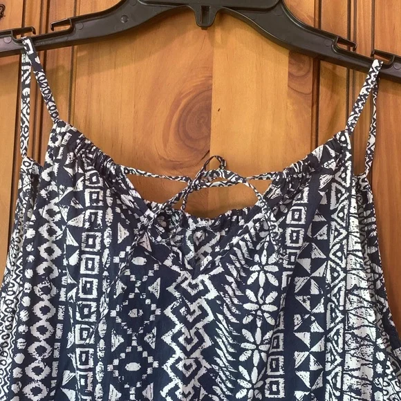 🐚 NEW LOFT Navy White Tribal Geometric Print Tiered Halter Summer Dress Sz M - Picture 6 of 7